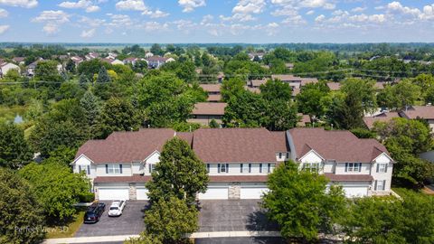 Tiny photo for 820 Amelia Court #820, Grayslake, IL 60030 (MLS # 12499407)