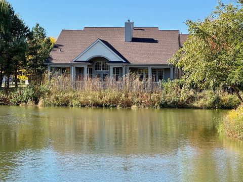 Tiny photo for 820 Amelia Court #820, Grayslake, IL 60030 (MLS # 12499407)