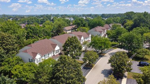Tiny photo for 820 Amelia Court #820, Grayslake, IL 60030 (MLS # 12499407)