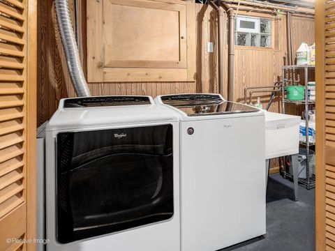 Tiny photo for 182 E Hale Street, Elmhurst, IL 60126 (MLS # 12597185)