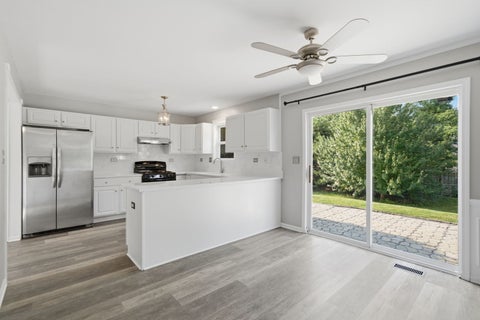 Tiny photo for 2075 Corinne Road, Aurora, IL 60506 (MLS # 12718979)