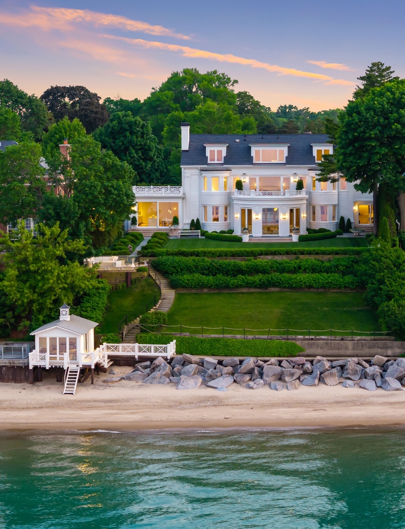 219 Sheridan Road