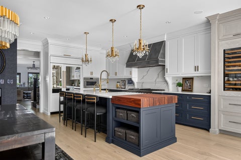Tiny photo for 321 Brownstone Drive, St. Charles, IL 60174 (MLS # 12709916)