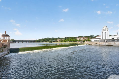 Tiny photo for 321 Brownstone Drive, St. Charles, IL 60174 (MLS # 12709916)