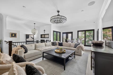 Tiny photo for 321 Brownstone Drive, St. Charles, IL 60174 (MLS # 12709916)