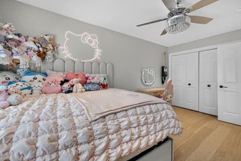 Tiny photo for 321 Brownstone Drive, St. Charles, IL 60174 (MLS # 12709916)