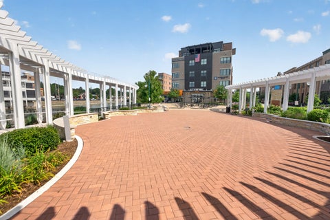 Tiny photo for 321 Brownstone Drive, St. Charles, IL 60174 (MLS # 12709916)