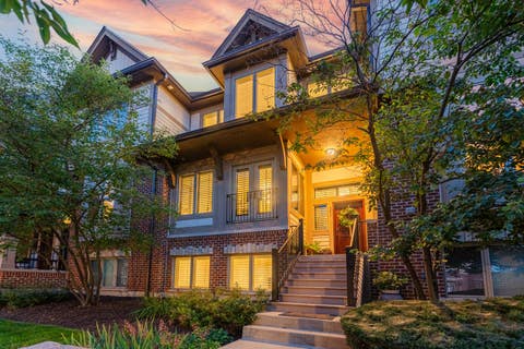 Tiny photo for 321 Brownstone Drive, St. Charles, IL 60174 (MLS # 12709916)