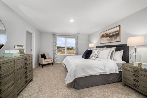 Tiny photo for 2652 camelback Drive, Pingree Grove, IL 60140 (MLS # 12627860)