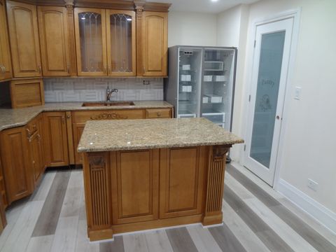 Tiny photo for 1732 Kingston Circle, Carpentersville, IL 60110 (MLS # 12581061)