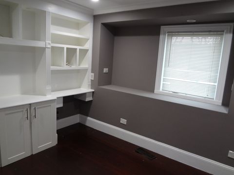 Tiny photo for 1732 Kingston Circle, Carpentersville, IL 60110 (MLS # 12581061)