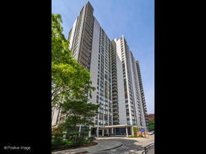 1460 N Sandburg Terrace 803A