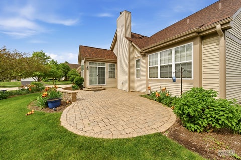 Tiny photo for 700 Cheshire Court, Oswego, IL 60543 (MLS # 12609411)