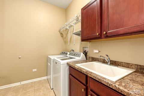 Tiny photo for 700 Cheshire Court, Oswego, IL 60543 (MLS # 12609411)