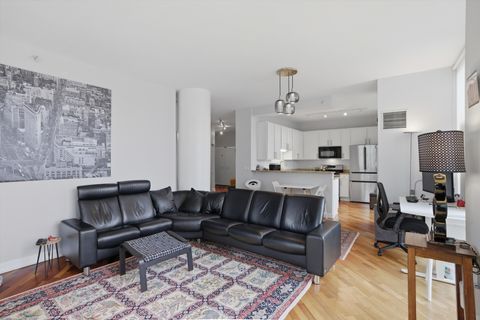 Tiny photo for 233 E 13th Street #909, Chicago, IL 60605 (MLS # 12637851)