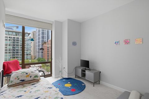Tiny photo for 233 E 13th Street #909, Chicago, IL 60605 (MLS # 12637851)