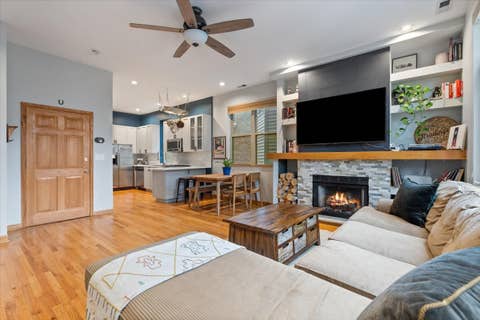 Tiny photo for 2139 W Crystal Street #2, Chicago, IL 60622 (MLS # 12717312)