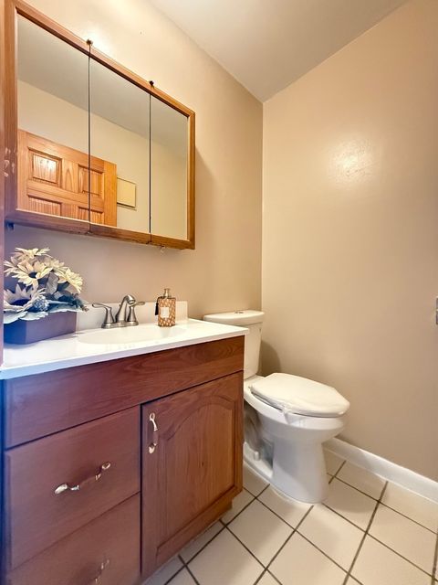 Tiny photo for 115 Boardwalk Street #2E, Elk Grove Village, IL 60007 (MLS # 12467948)