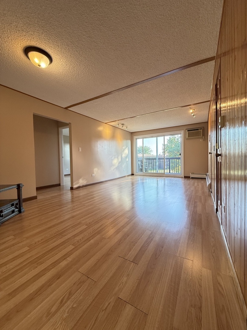 115 Boardwalk Street 2E