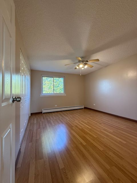 Tiny photo for 115 Boardwalk Street #2E, Elk Grove Village, IL 60007 (MLS # 12467948)