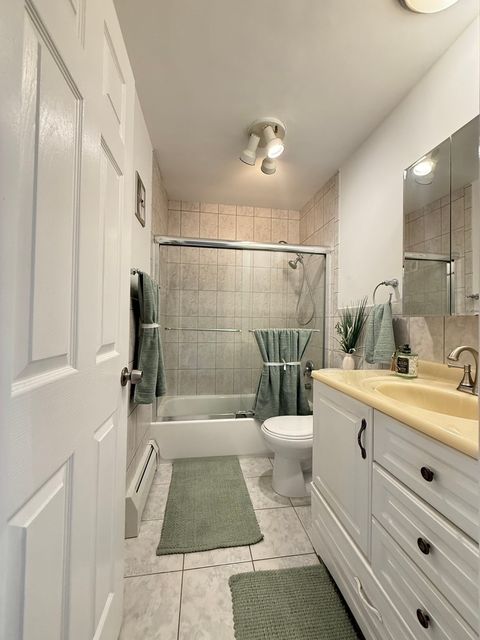 Tiny photo for 115 Boardwalk Street #2E, Elk Grove Village, IL 60007 (MLS # 12467948)