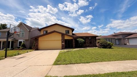Photo of 18348 Carriage Lane, Lansing, IL 60438 (MLS # 12707794)