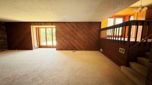 18348 Carriage Lane