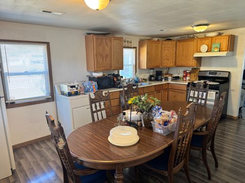 Tiny photo for 4310 Wilshire Avenue, Rockford, IL 61101 (MLS # 12589291)