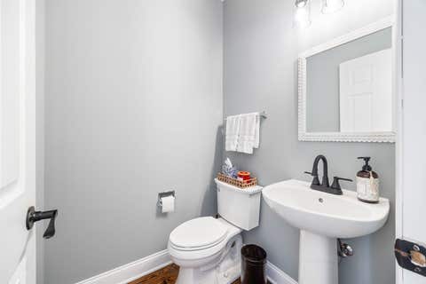 Tiny photo for 1214 Ridgewood Court, Vernon Hills, IL 60061 (MLS # 12683743)