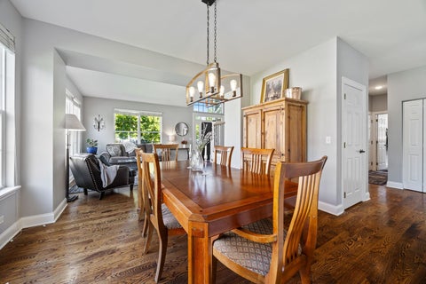 Tiny photo for 1214 Ridgewood Court, Vernon Hills, IL 60061 (MLS # 12683743)