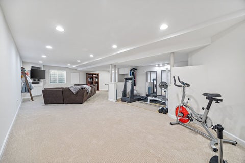 Tiny photo for 1214 Ridgewood Court, Vernon Hills, IL 60061 (MLS # 12683743)