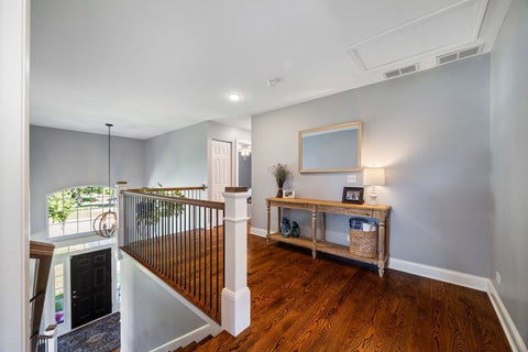Tiny photo for 1214 Ridgewood Court, Vernon Hills, IL 60061 (MLS # 12683743)