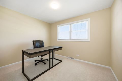 Tiny photo for 2117 Grouse Lane, Rolling Meadows, IL 60008 (MLS # 12656249)