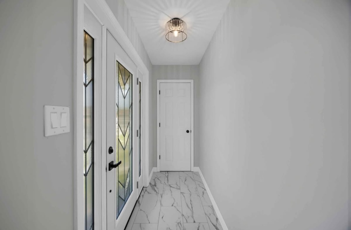 13921 S Manistee Avenue