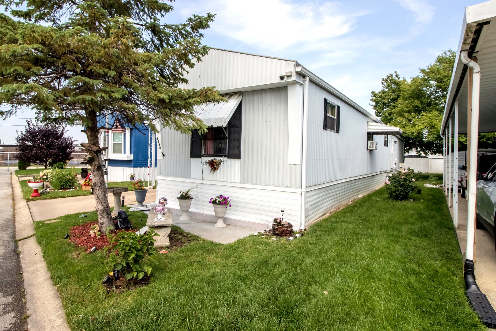 8800 S Harlem Avenue 2366
