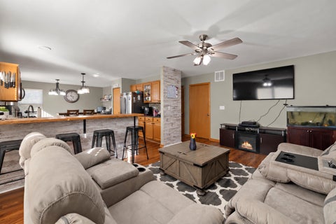 Tiny photo for 1134 Spinnaker Street, Pingree Grove, IL 60140 (MLS # 12791376)