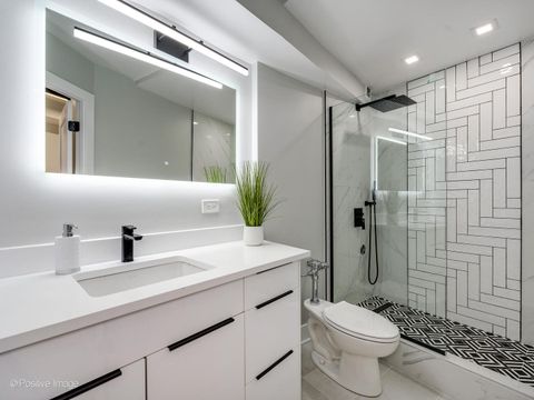 Tiny photo for 300 N State Street #5125, Chicago, IL 60654 (MLS # 12605895)