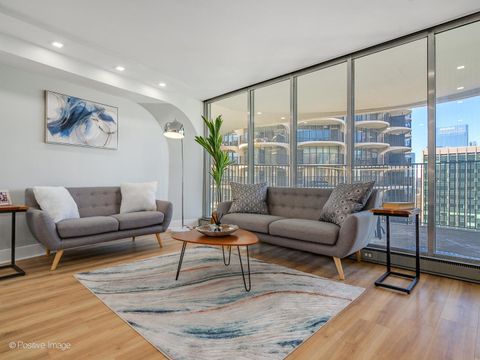 Tiny photo for 300 N State Street #5125, Chicago, IL 60654 (MLS # 12605895)