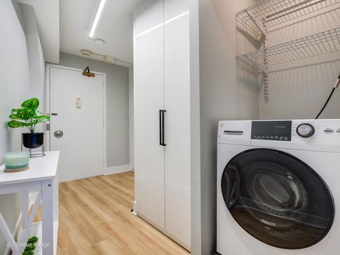 Tiny photo for 300 N State Street #5125, Chicago, IL 60654 (MLS # 12605895)