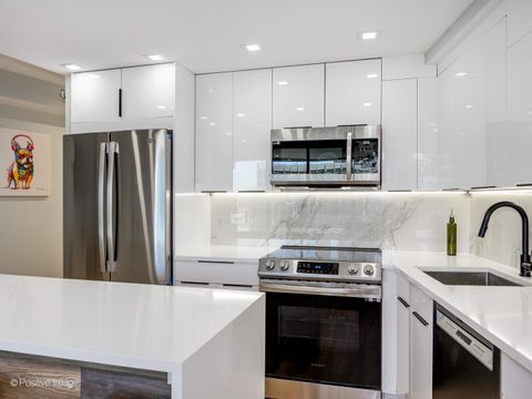 Tiny photo for 300 N State Street #5125, Chicago, IL 60654 (MLS # 12605895)