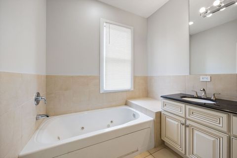 Tiny photo for 3126 W Walton Street #2, Chicago, IL 60622 (MLS # 12405900)