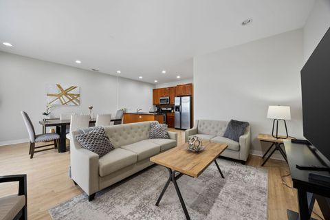 Tiny photo for 3126 W Walton Street #2, Chicago, IL 60622 (MLS # 12405900)