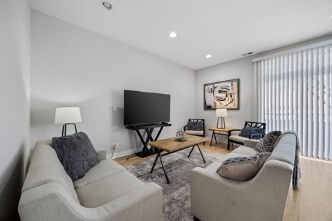 Tiny photo for 3126 W Walton Street #2, Chicago, IL 60622 (MLS # 12405900)