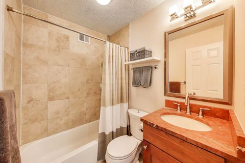 Tiny photo for 450 W Briar Place #11H, Chicago, IL 60657 (MLS # 12443057)