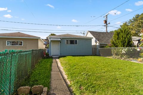 Tiny photo for 3712 S 52nd Court, Cicero, IL 60804 (MLS # 12504598)