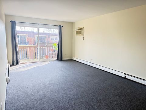 Tiny photo for 5720 East Avenue #3A, Countryside, IL 60525 (MLS # 12597165)