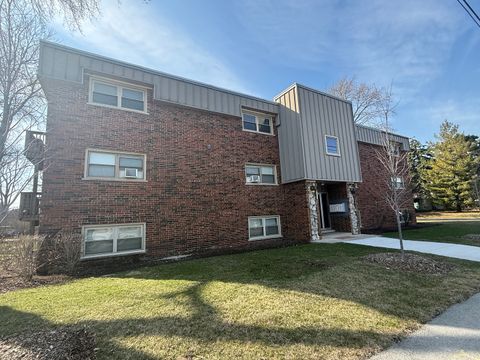 Tiny photo for 5720 East Avenue #3A, Countryside, IL 60525 (MLS # 12597165)