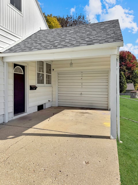 Tiny photo for 1103 S Park Boulevard, Freeport, IL 61032 (MLS # 12781576)