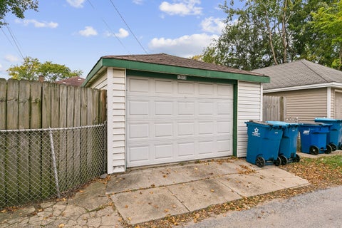 Tiny photo for 12613 S Throop Street, Calumet Park, IL 60827 (MLS # 12775406)