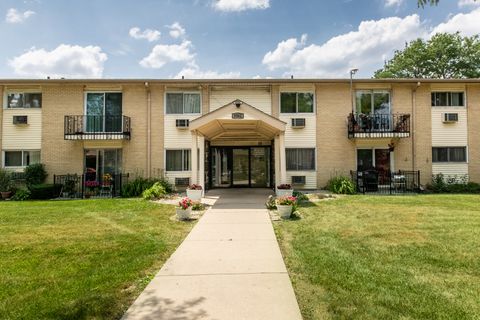 A home in Des Plaines